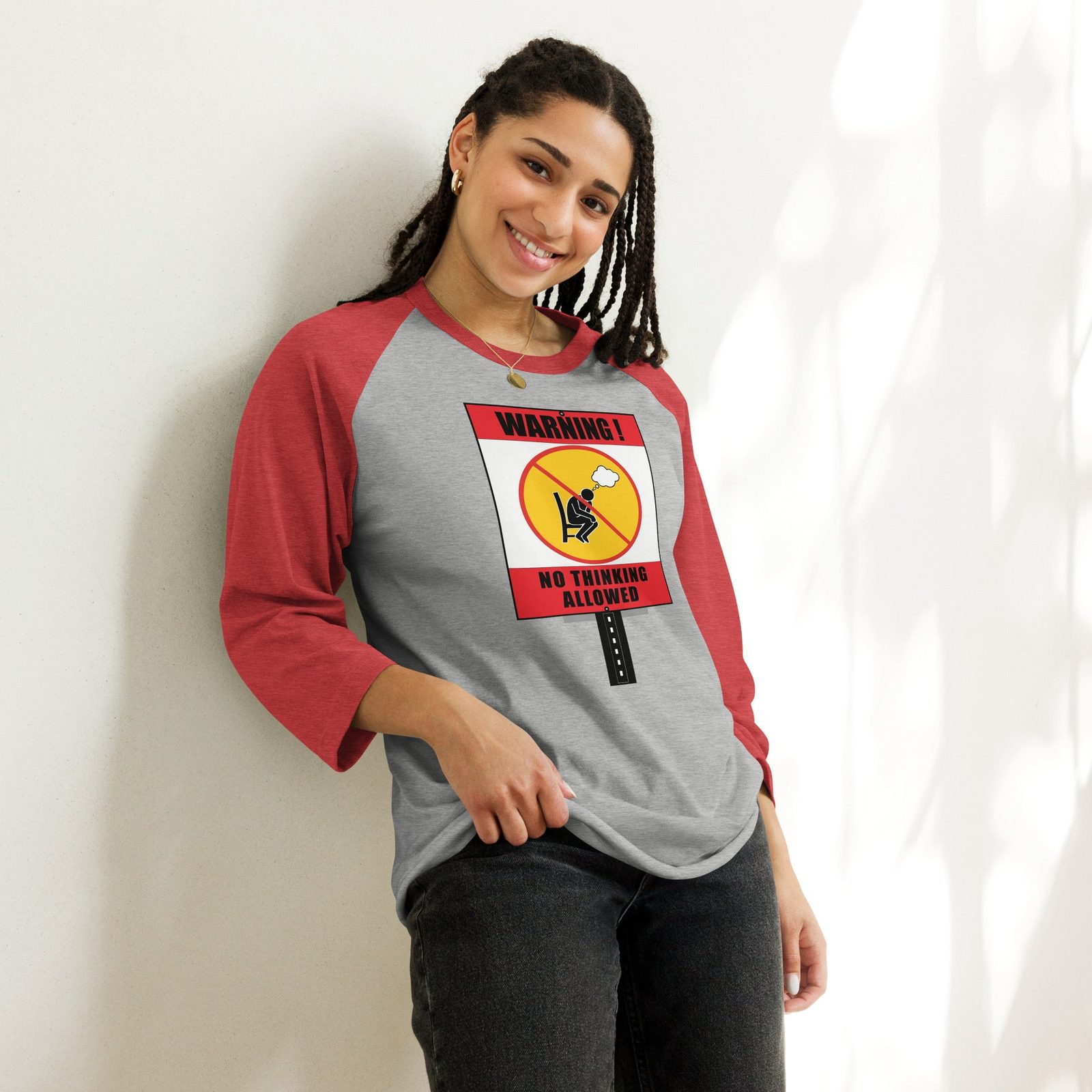 3/4 sleeve raglan shirt